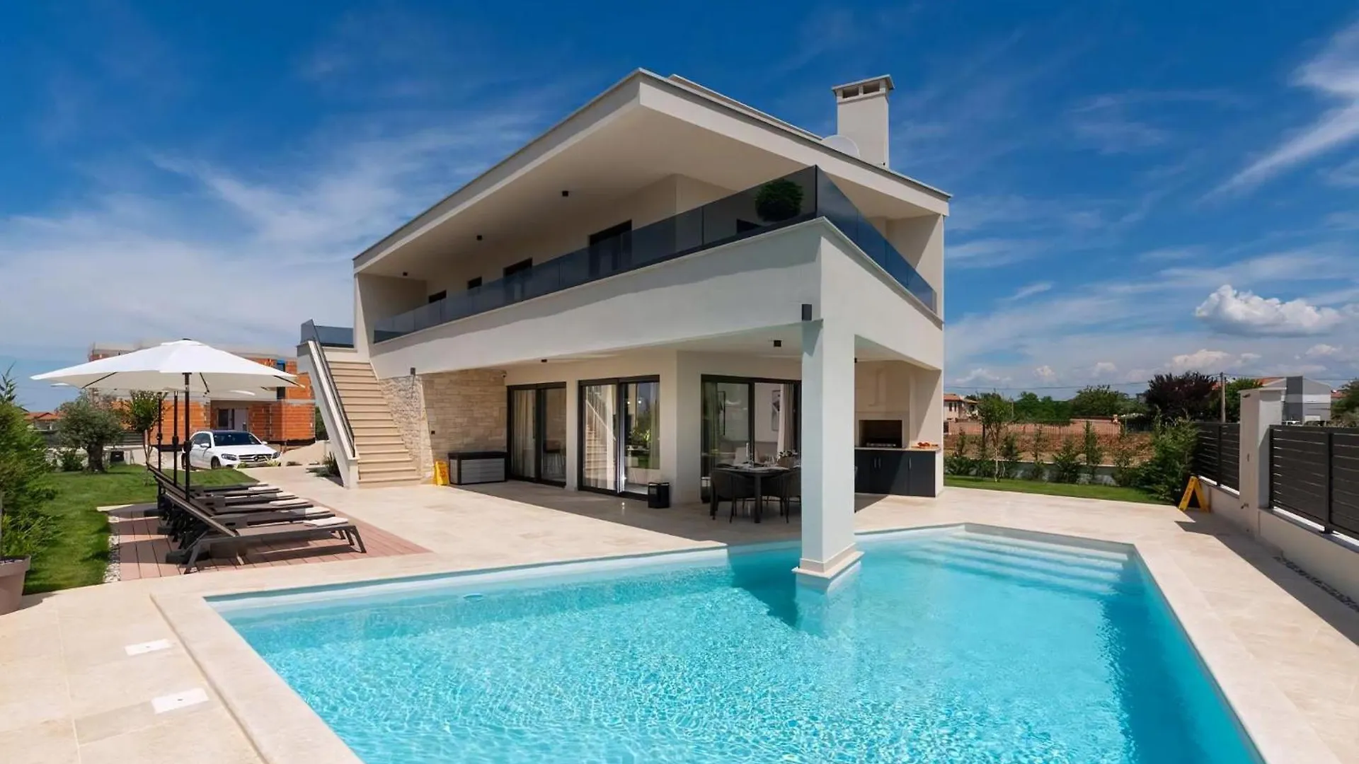 Holiday home Luxurioese Villa Perla Mit Pool Und Jacuzzi Porec Croatia